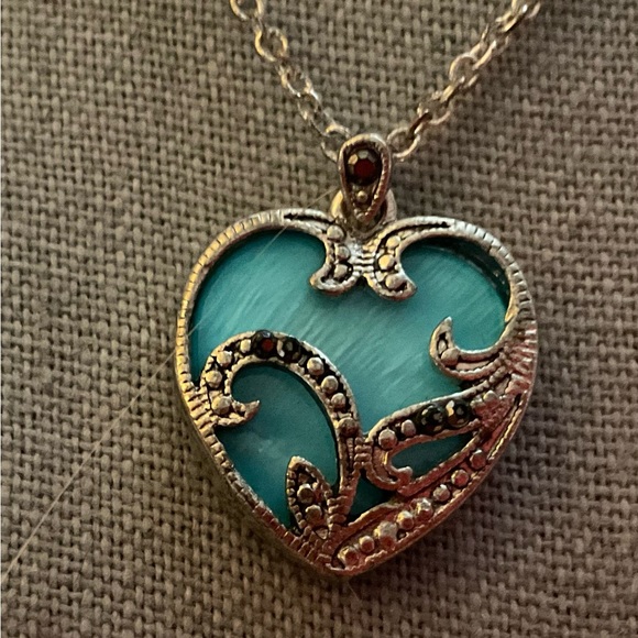 Silver toned/plated synthetic turquoise and Marcasite heart 10” love necklace. - Picture 1 of 5